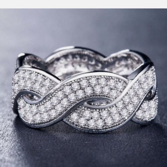 New Infinity 925 Silver Ring Cubic Zirconia Stone - Picture 4 of 4